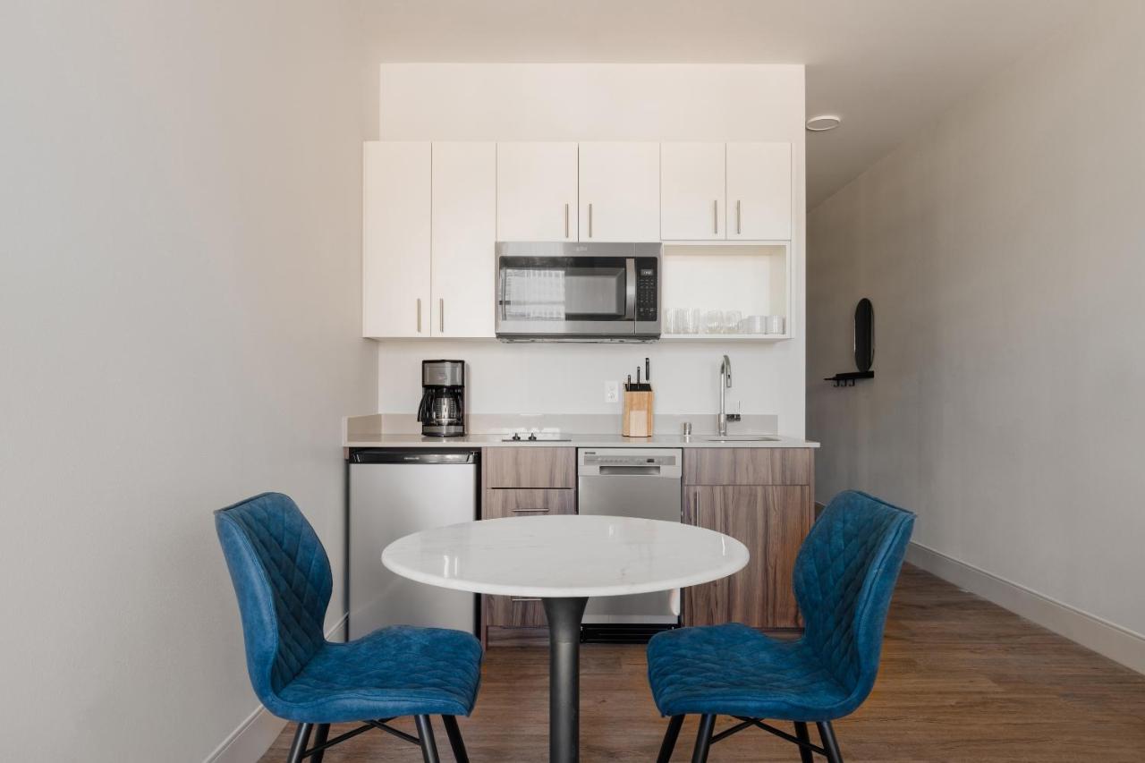 Sonder By Marriott Bonvoy Pivot Apartments Capitol Hill Сиэтл Экстерьер фото