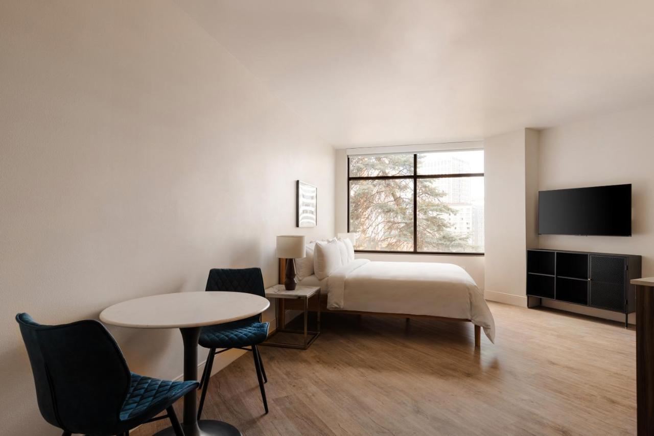 Sonder By Marriott Bonvoy Pivot Apartments Capitol Hill Сиэтл Номер фото