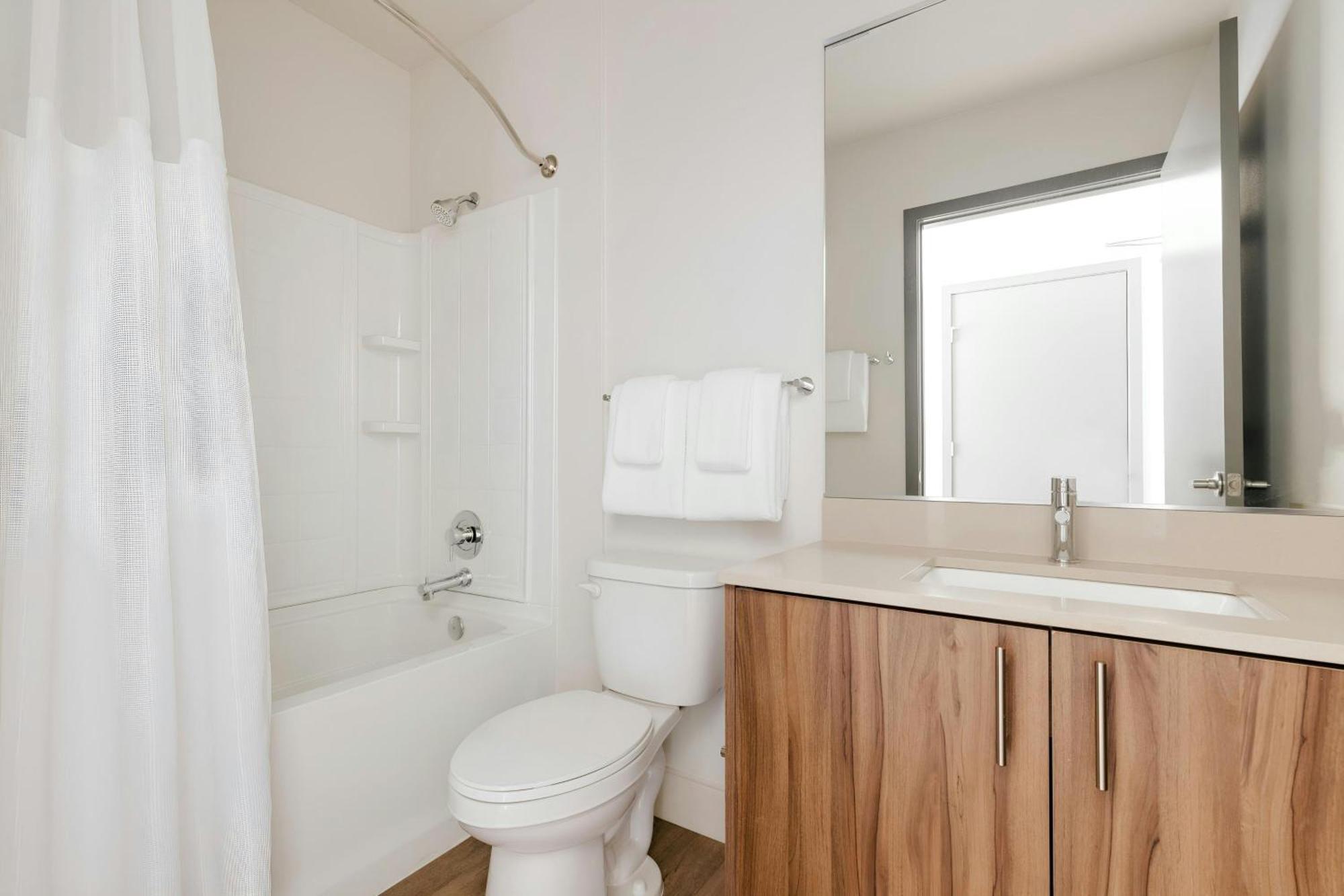 Sonder By Marriott Bonvoy Pivot Apartments Capitol Hill Сиэтл Экстерьер фото