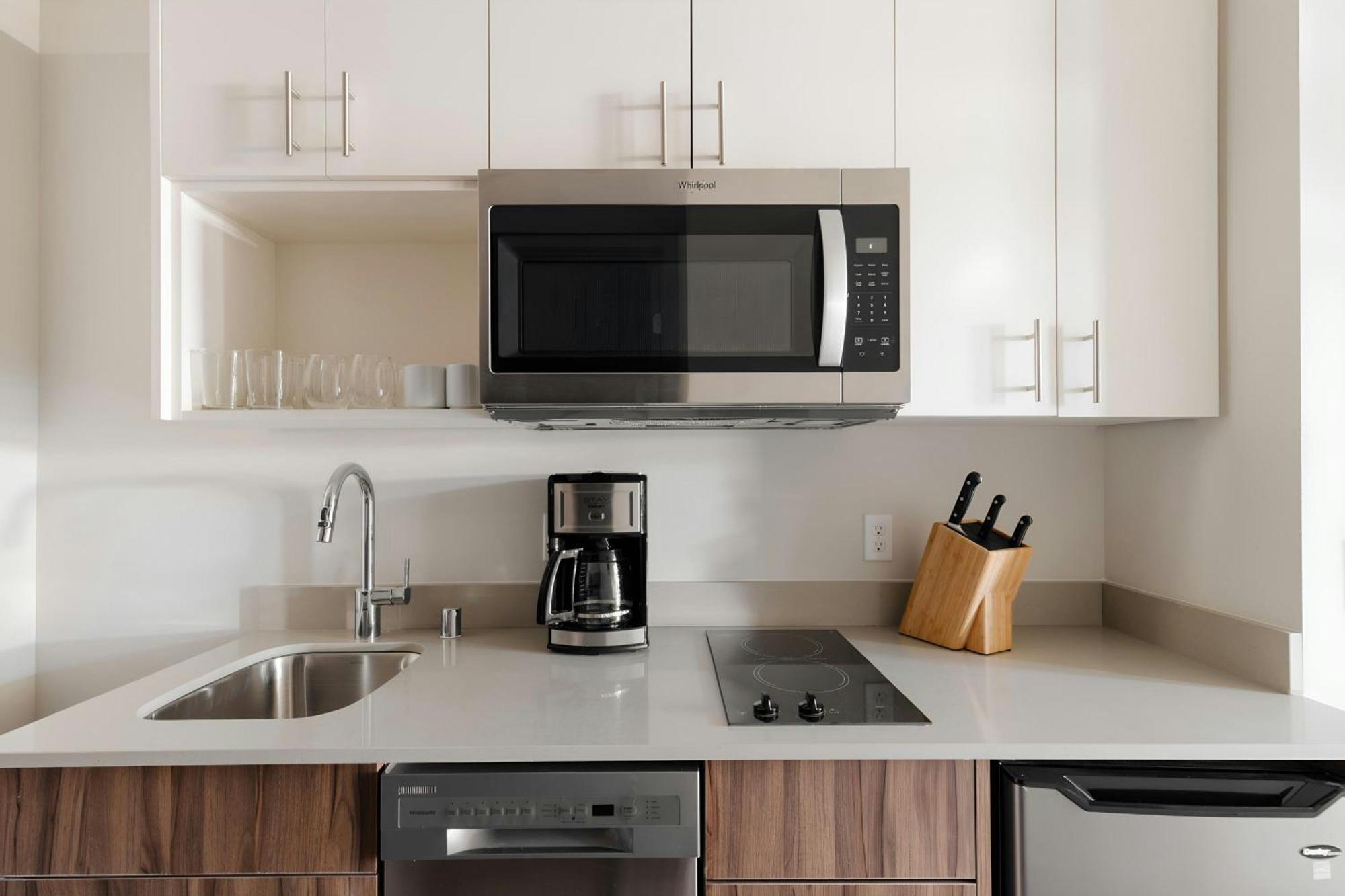 Sonder By Marriott Bonvoy Pivot Apartments Capitol Hill Сиэтл Экстерьер фото
